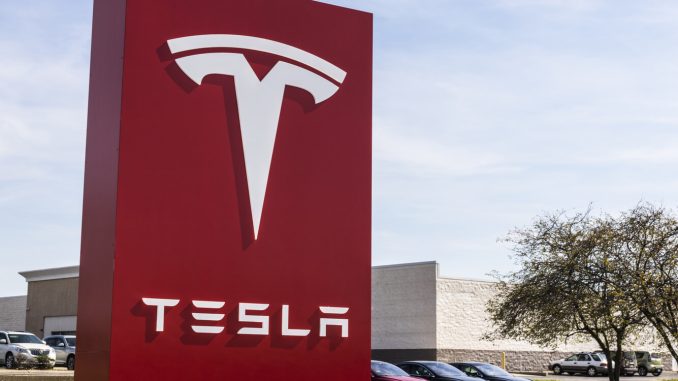 Arkham: Tesla still owns $780m in Bitcoin following wallet movement